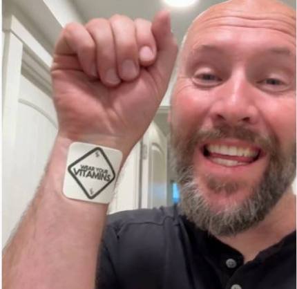 EliteBoost Men's Patch user review showing increased vitality